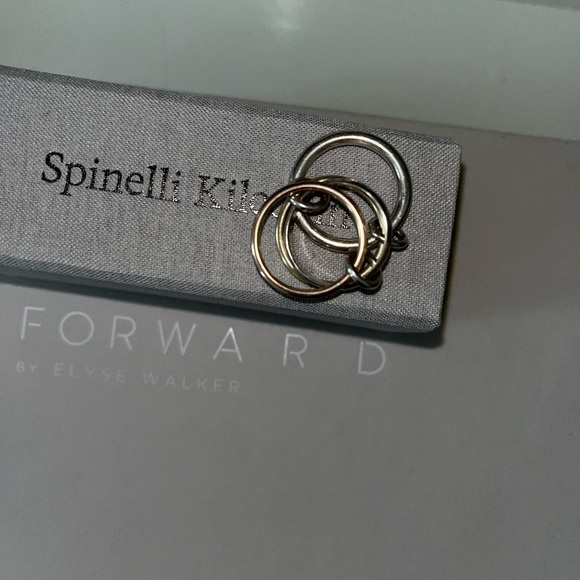 SPINELLI KILCOLLIN
Hyacinth Ring
Size: 7 Silver & 18K Yellow Gold & 18k - Picture 6 of 6